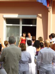 La sortie de la mairie.